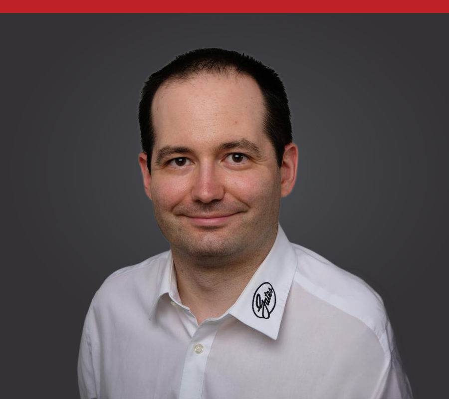 full color headshot image of Xavier Codina-Sala, Gates® Product Application Engineer, IOE